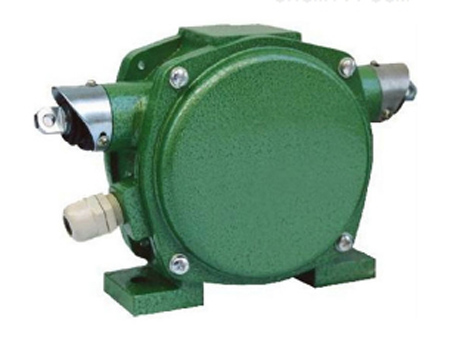 跑偏開(kāi)關(guān)SZL-VL-F IP65 250VAC/10A、跑偏開(kāi)關(guān)T135.T21廠家