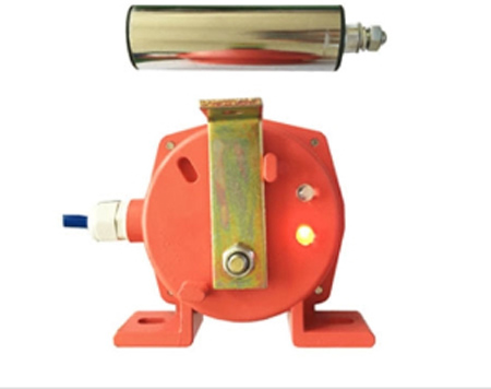跑偏開(kāi)關(guān)WAP-K46200PL、跑偏開(kāi)關(guān)XLPP-12-30防偏開(kāi)關(guān)皮帶跑偏保護(hù)廠家