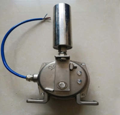 皮帶跑偏開關(guān)、KPTH2-10、兩級(jí)跑偏開關(guān)，防偏傳感器廠家