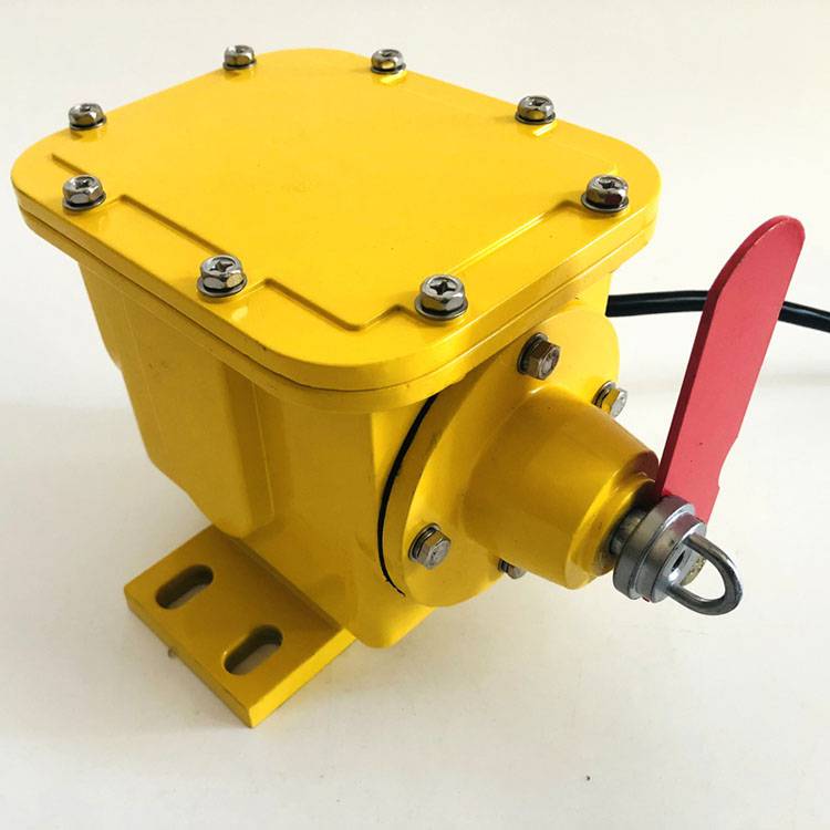 ZL-B-800膠帶輸送機(jī)撕裂保護(hù)裝置、ZLK-II縱向撕裂開關(guān)常開常閉廠家
